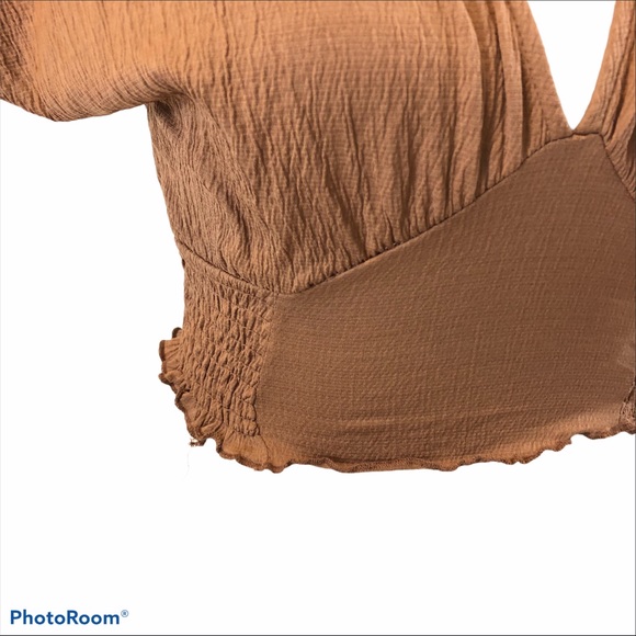 Brand New Zara Crop Top with Short Sleeves Small - Picture 3 of 12